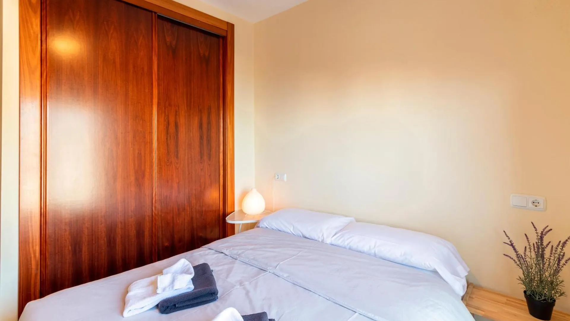 Rentitspain Casa Lambda, Vistas Al Mar, Piscina Y Confort Almuñécar Dom wakacyjny